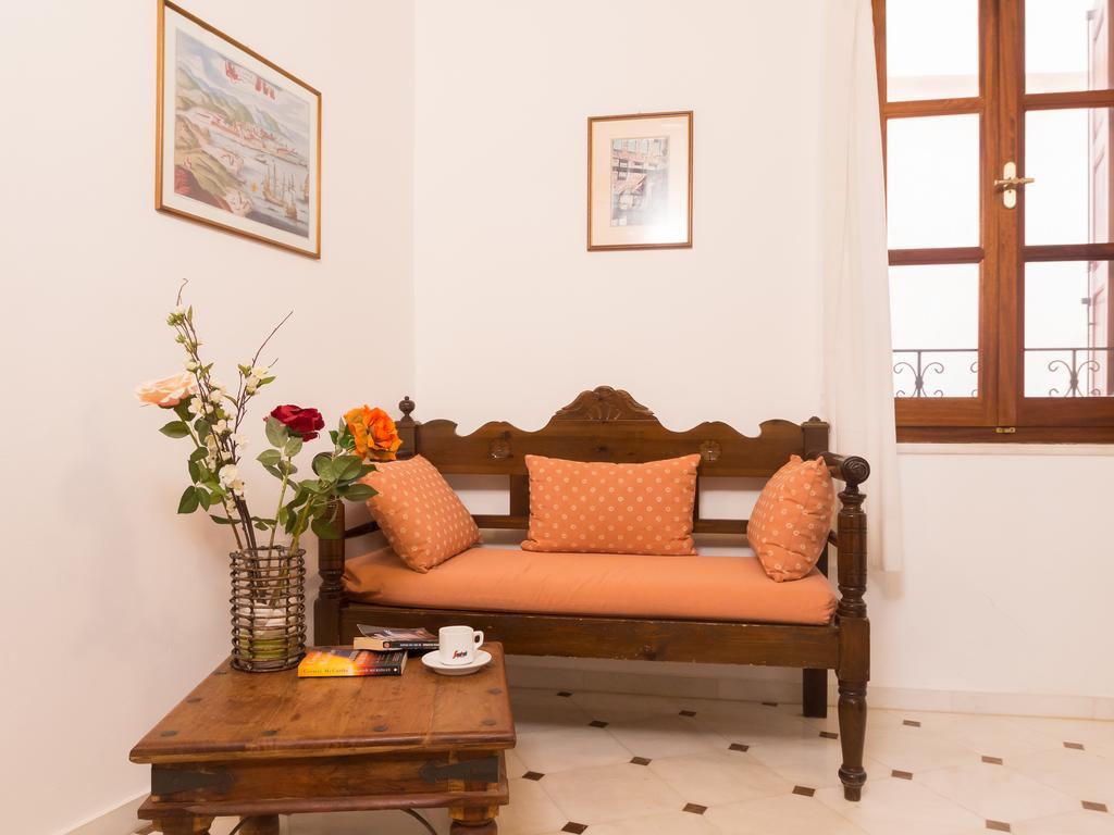 Xenon Apartments Chania  Ruang foto